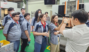 Seleccionan a nuevos técnicos para capacitación en Corea sobre matricería y electromovilidad - ADN Digital