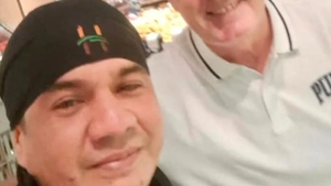 Apareció Claudio, el repositor que se emocionó con Gustavo Alfaro