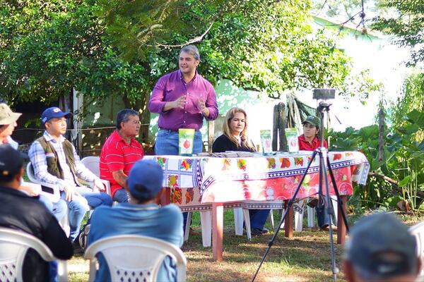 Lanzan la Campaña de Cultivo de Cebolla en Coronel Oviedo - Noticiero Paraguay