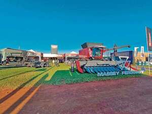 Tecnología agrícola de vanguardia con Massey Ferguson y DE LA SOBERA  - ABC Campo - ABC Color