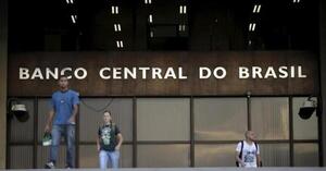 Banco Central de Brasil sube su tasa de interés a 14,25%