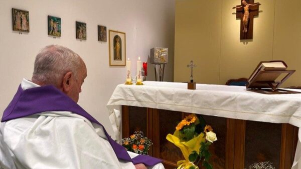 Salud del papa Francisco obliga a pensar en "plan B" para celebración de la Semana Santa