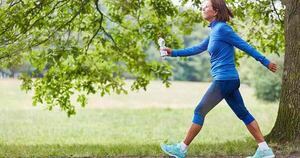 La Nación / Sarcopenia: la principal causante de caídas en el adulto mayor
