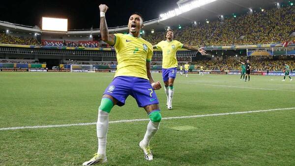 Brasil y la mejor versión de Raphinha desafían a Colombia