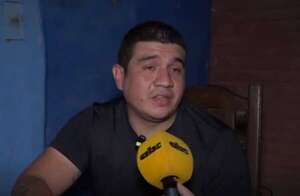 “Hasta la muerte voy a llevar esto”: el repositor que abrazó a Alfaro cuenta su historia - Eliminatorias - ABC Color