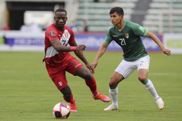 Una necesitada Perú recibe a Bolivia en Lima - 1000 Noticias