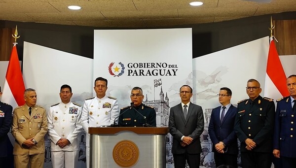 Militares de Paraguay y Colombia fijan acuerdos en torno a entrenamientos e inteligencia - .::Agencia IP::.