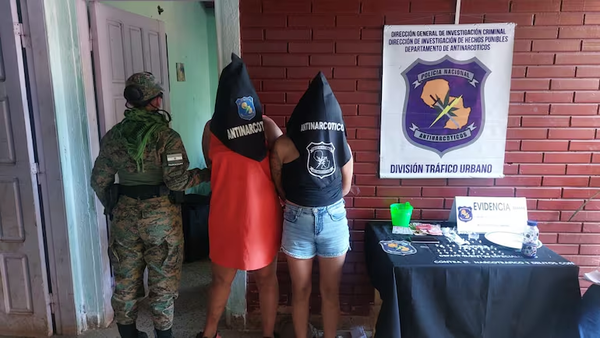 Detienen a mujeres que vendían crack frente a una escuela de San Lorenzo - Noticiero Paraguay