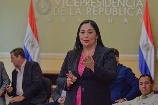 Alerta roja: Plantean fusionar quebrada Caja de Jubilados Municipales con el IPS - Política - ABC Color