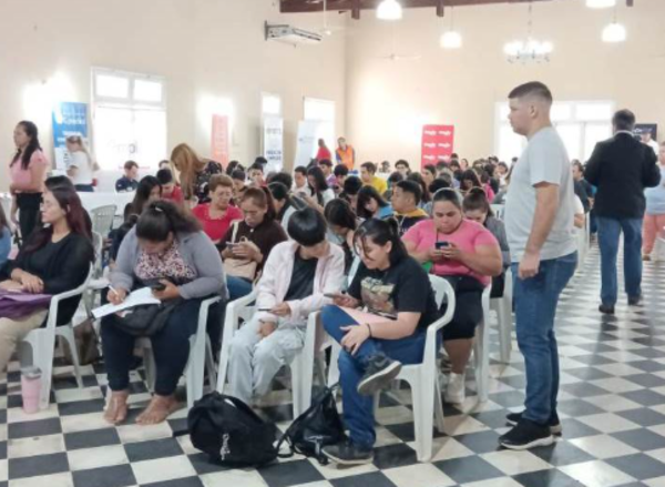 Más de 780 oportunidades laborales en Expo Empleo de San Lorenzo y CDE
