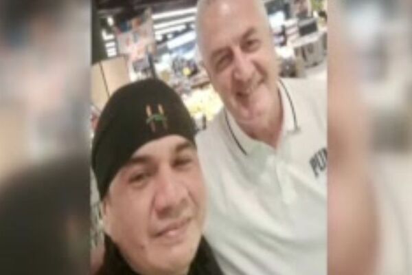 Claudio, el hincha albirrojo que conmovió a Alfaro - SNT