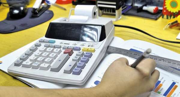 Contadores piden a la DNIT que extienda plazo para presentar estados financieros - Economía - ABC Color