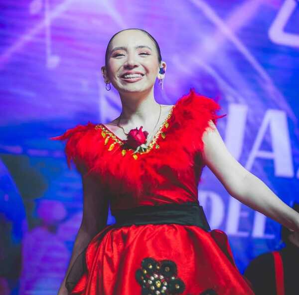 Jazmín del Paraguay será la encargada de entonar el himno nacional esta noche - Unicanal