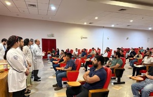 Médicos expresan preocupación por falta de criterios de calidad en su formación - OviedoPress
