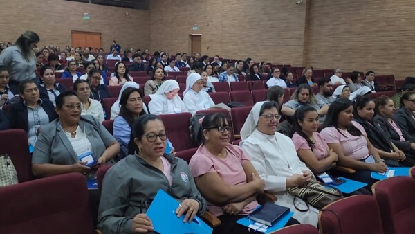 Selección de docentes del MEC no es justo ni inclusivo, reclaman educadores católicos