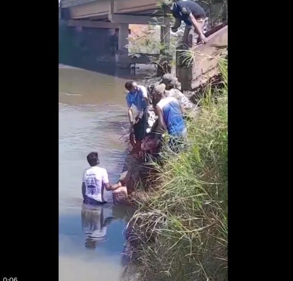 (VIDEO). Hallan la motocicleta de la mujer cruelmente asesinada y desmembrada