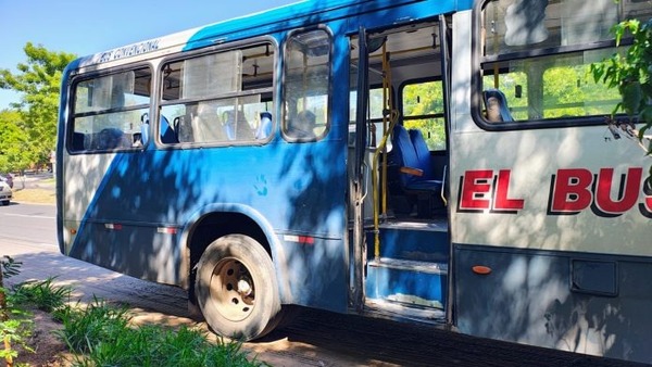 Viceministerio multa a empresa de transporte por deficiencias en el bus - ADN Digital