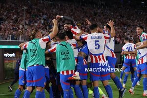 Versus / El Maestro Alfaro sobre el triunfazo ante Chile: "Dimos un paso gigante"