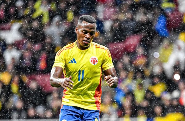 Versus / Triste por perder ante Brasil, Arias confía en reacción de Colombia contra Paraguay