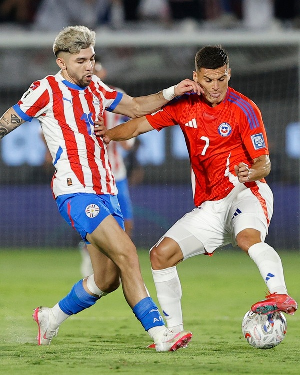 La Albirroja triunfa con el ADN clásico y está cerca del Mundial - La Clave
