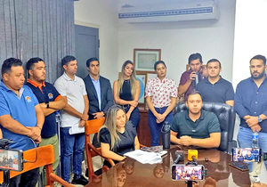 Prieto cuestiona a la DNCP por la suspensión de licitación de pupitres - La Clave