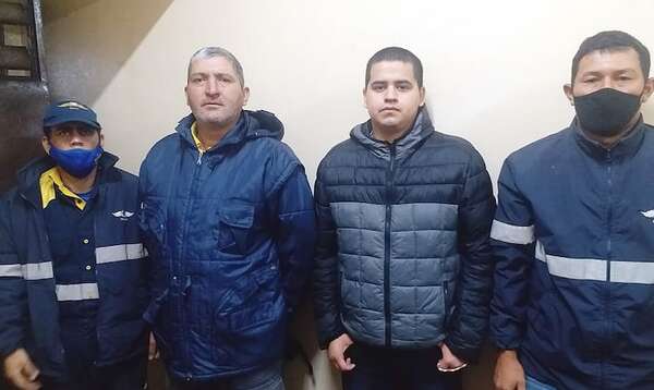 Alerta aeropuerto: acusan y piden juicio oral por cocaína implantada en maleta - Nacionales - ABC Color