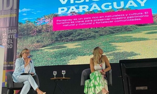Paraguay presenta avances turísticos en Feria Internacional que se realiza en Brasil
