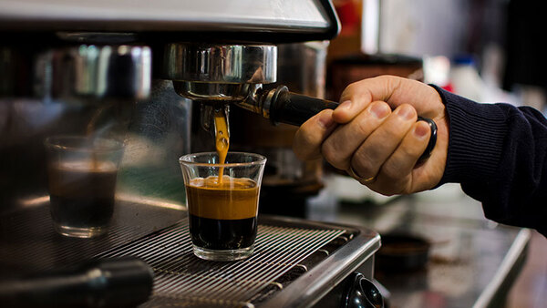 Entes públicos desembolsan millones por “servicio de cafetería”