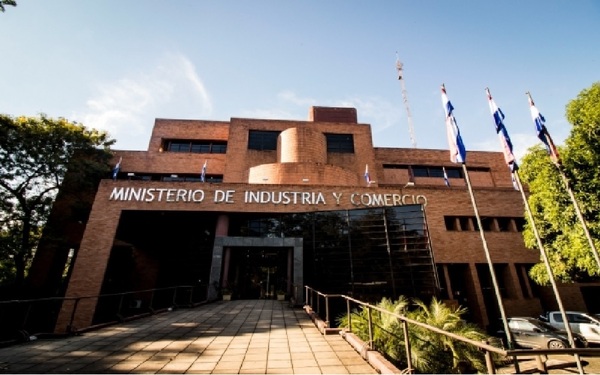 Último día para postularse a las pasantías universitarias del MIC - OviedoPress