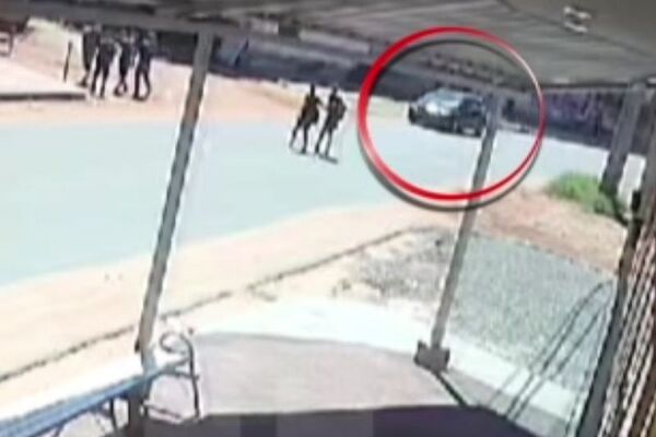 Adolescente causó accidente en Luque: manejaba el auto de su padre y atropelló a otro joven - SNT
