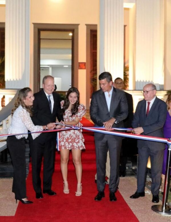 Presidente Diesel participó en la inauguración de la nueva sede central del Ministerio de Economía y Finanzas