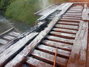Quemaron puente que une Carlos Antonio López y San Rafael del Paraná
