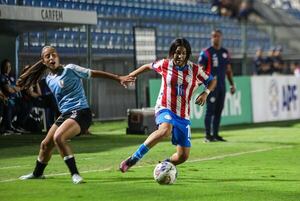 Fútbol Sub 17 femenino: Segundo amistoso de albirrojas contra charrúas - Fútbol - ABC Color