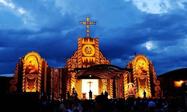 Tañarandy revive con luz y arte en homenaje a Koki Ruiz - OviedoPress