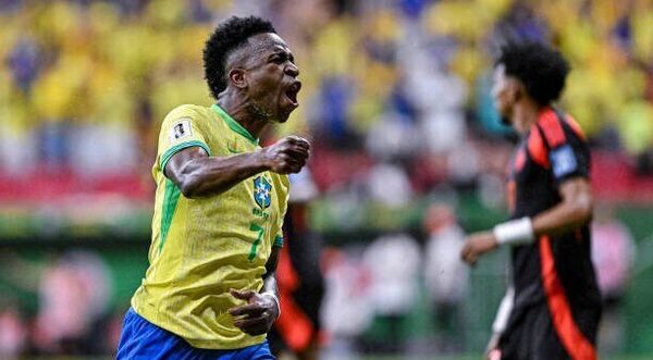 Versus / "El gol es un poco de alivio", dice Vinícius tras triunfo agónico de Brasil