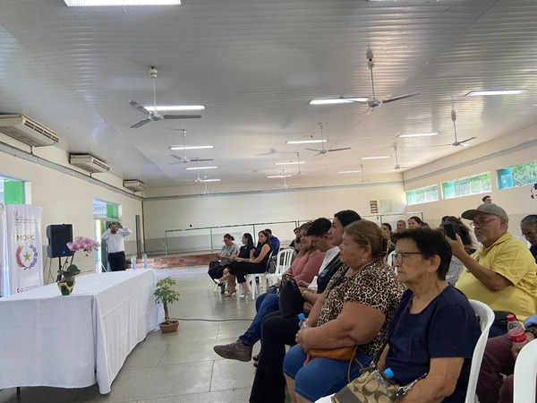 Presentaron proyecto de agua potable y saneamiento a comunidad de Villa Hayes