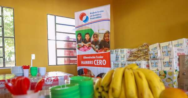 La Nación / Peña evalúa con gobernador el avance de construcción de cocinas para Hambre Cero