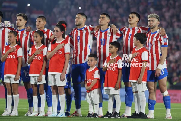 Versus / Los jugadores de la Albirroja tendrán un lujoso premio luego de la victoria contra Chile