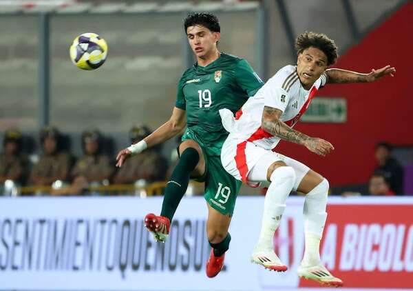 Paolo Guerrero hace historia y Perú aún sueña con la repesca - Fútbol Internacional - ABC Color