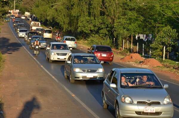 MOPC proyecta una autopista elevada de 4 km que cruzará casi todo Luque - Economía - ABC Color