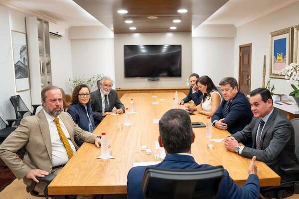Avanza la renegociación del Anexo C de Itaipú para firmar acuerdo en mayo, informa embajador brasileño - Economía - ABC Color