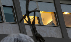 El Papa Francisco se asomará desde el hospital este domingo para saludar a los fieles - OviedoPress