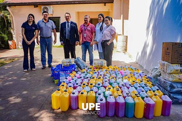 UPE Franco entrega insumos médicos al Hospital Distrital de Presidente Franco | DIARIO PRIMERA PLANA