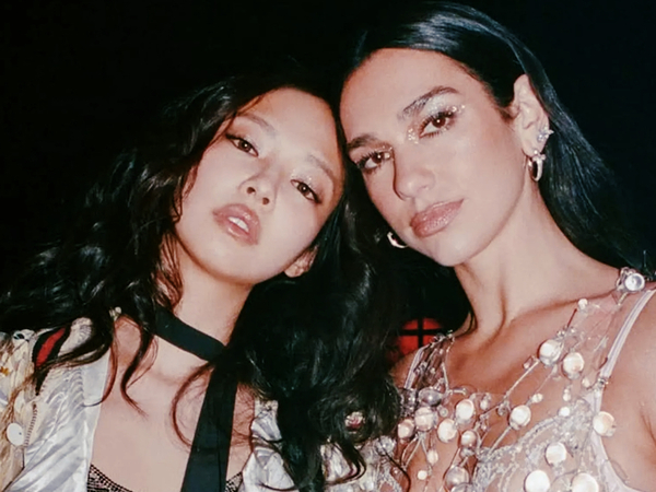 Jennie y Dua Lipa brillan en 'Handlebars, nuevo videoclip