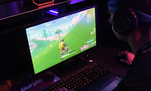 Menores de edad en México son arrastrados al crimen organizado a través de TikTok y Fortnite