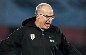 Versus / Bielsa sorprende con una frase contundente tras caída ante Argentina