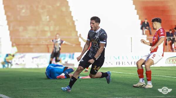 Libertad se pasea en Ka’arendy - Fútbol - ABC Color