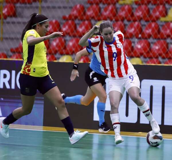 Futsal FIFA: Buen debut de albirrojas en Brasil - Polideportivo - ABC Color
