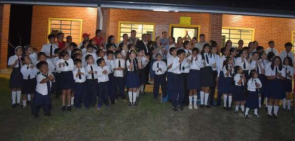 Habilitan nuevas aulas y pabellón refaccionado en dos escuelas de Santaní - Nacionales - ABC Color