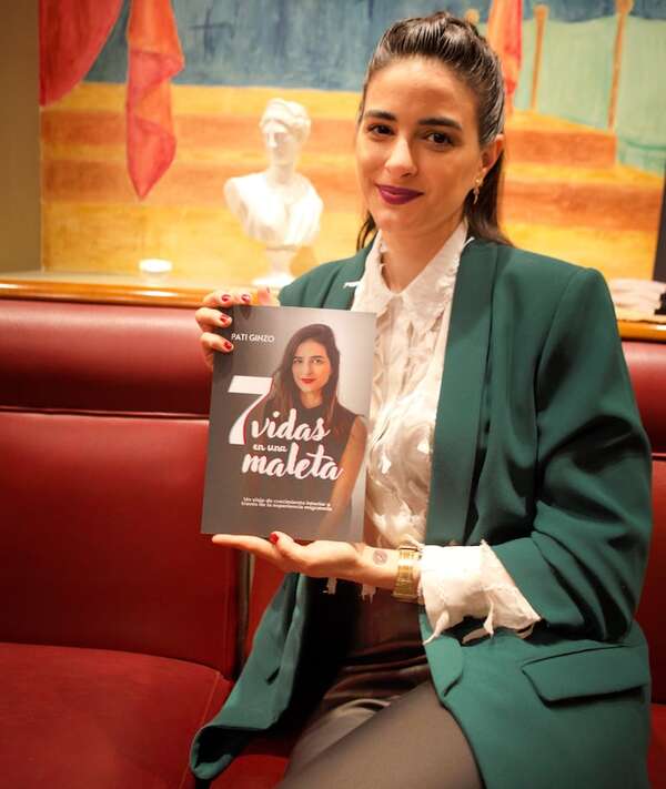 Pati Ginzo presentó su libro “7 vidas en una maleta” en Barcelona - Gente - ABC Color